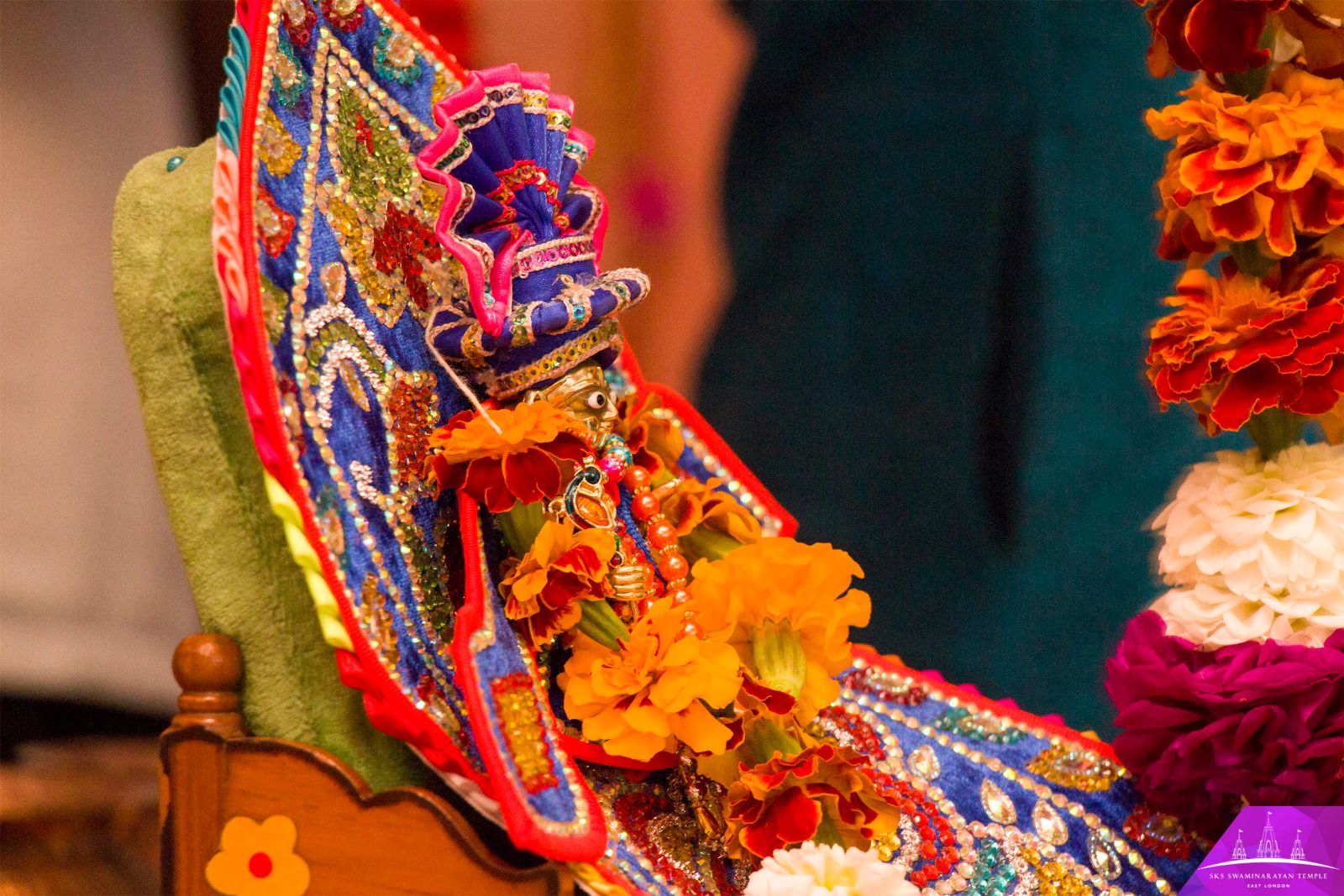 ©1987-2017 SKS Swaminarayan Temple East London